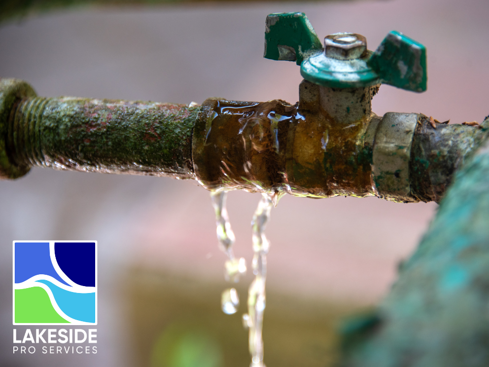Cracked, damaged, leaking pipe